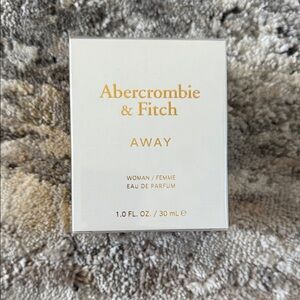 Abercrombie & Fitch Away Eau de Parfum Box
